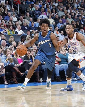 反对新赛季预算草案的是皇马和巴列卡诺，系俱乐部主动公开（皇马与巴列卡诺反对新赛季预算草案，情况由两家俱乐部主动披露）