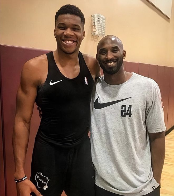 强打内线成功率高得离谱（篮下强攻成功率爆表）