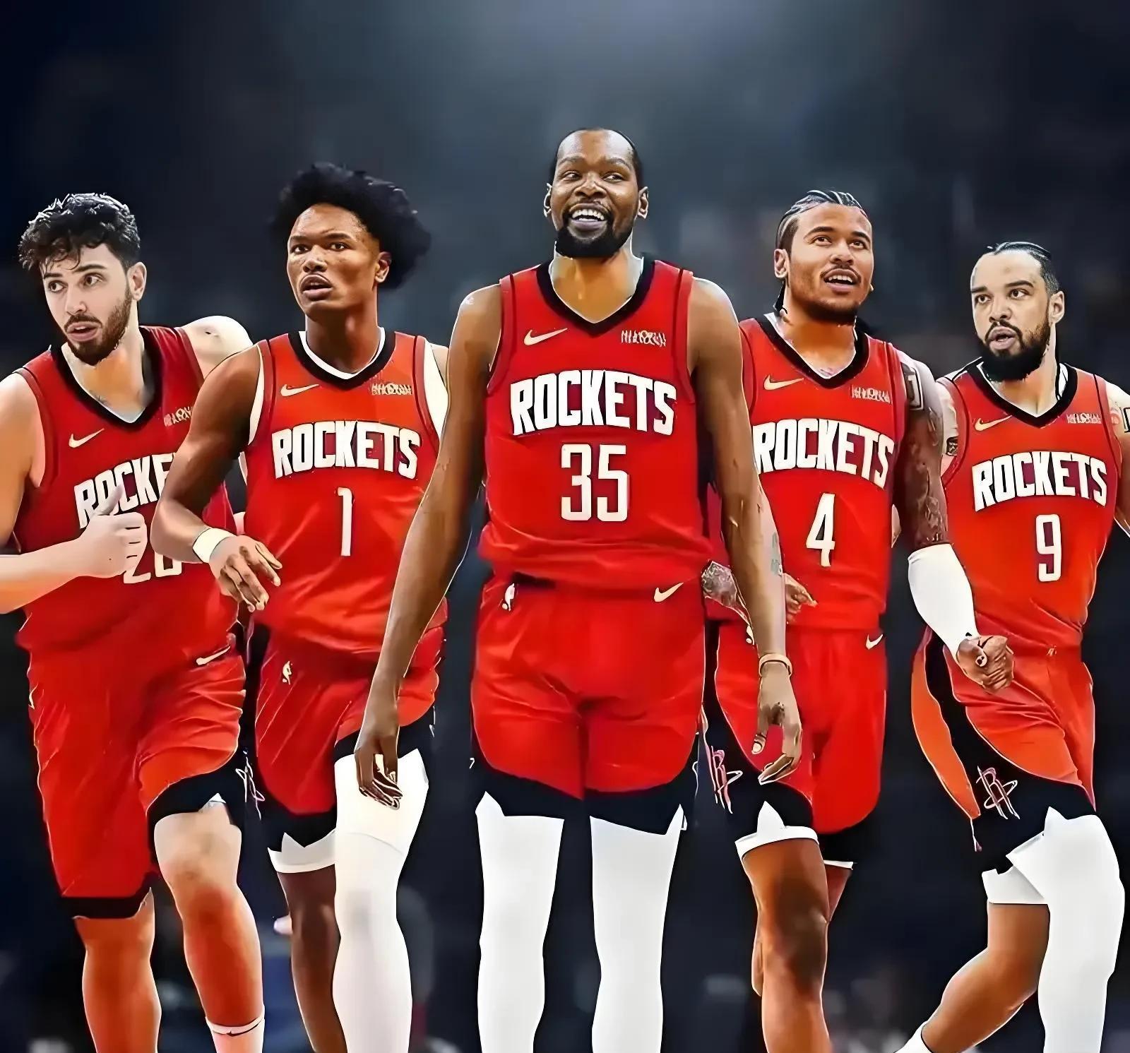 世体：克里斯滕森并没受伤，提前结束训练是计划好的（世体：克里斯滕森未受伤，提前结束训练系既定安排）