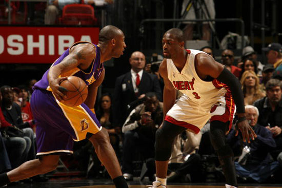 克勒舍谈法鹰转会策略：俱乐部理念清晰，清楚哪些球员能执行（克勒舍解读法鹰引援方针：俱乐部思路明确，清楚哪些球员能贯彻）