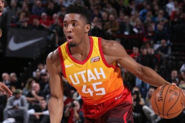 连续两轮进球！田中碧助利兹联队平利物浦、胜切尔西（田中碧两轮连斩！利兹联战平利物浦、击败切尔西）